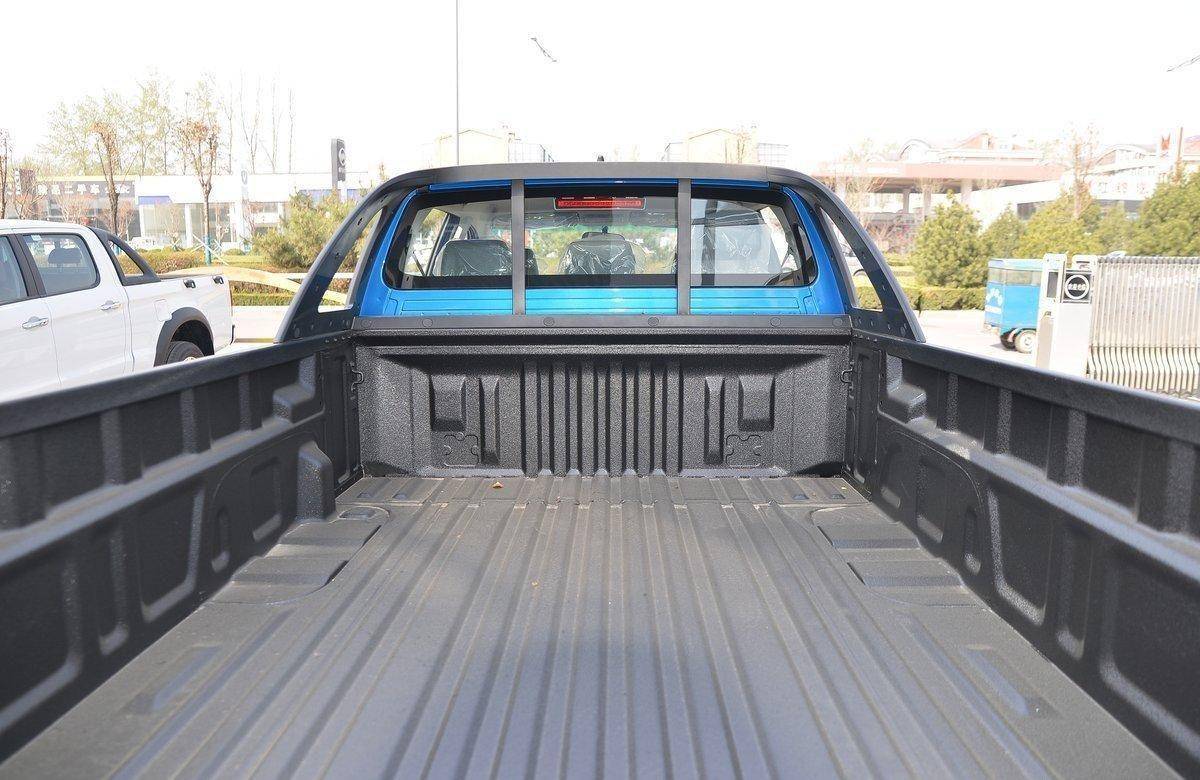 鯊魚(yú)王多變體汽車智能皮卡后箱蓋