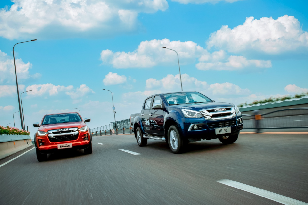 鯊魚王多變體汽車智能皮卡后箱蓋 鯊魚王多變體汽車智能皮卡后箱蓋