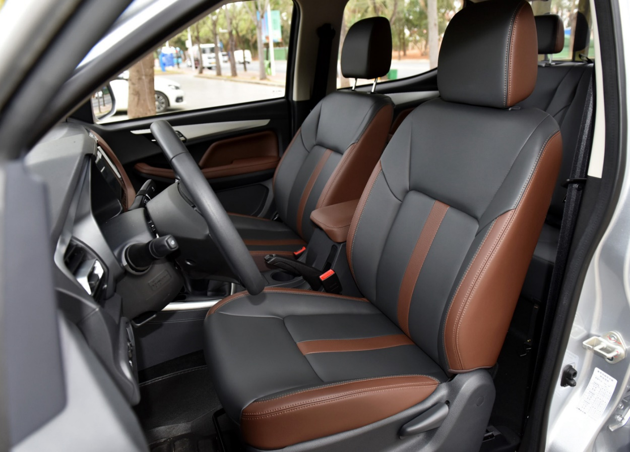 鯊魚王多變體汽車智能皮卡后箱蓋 鯊魚王多變體汽車智能皮卡后箱蓋