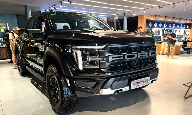82.88萬起！福特F-150猛禽新款登場，性能再升級